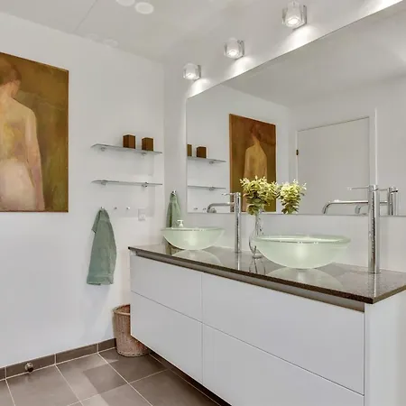 Leto - 2km From The Sea By Interhome *